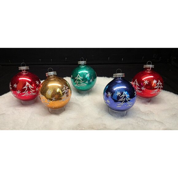 Vintage Glass Christmas Tree Snowflake Mica Stenciled Christmas Ornaments - Picture 2 of 6